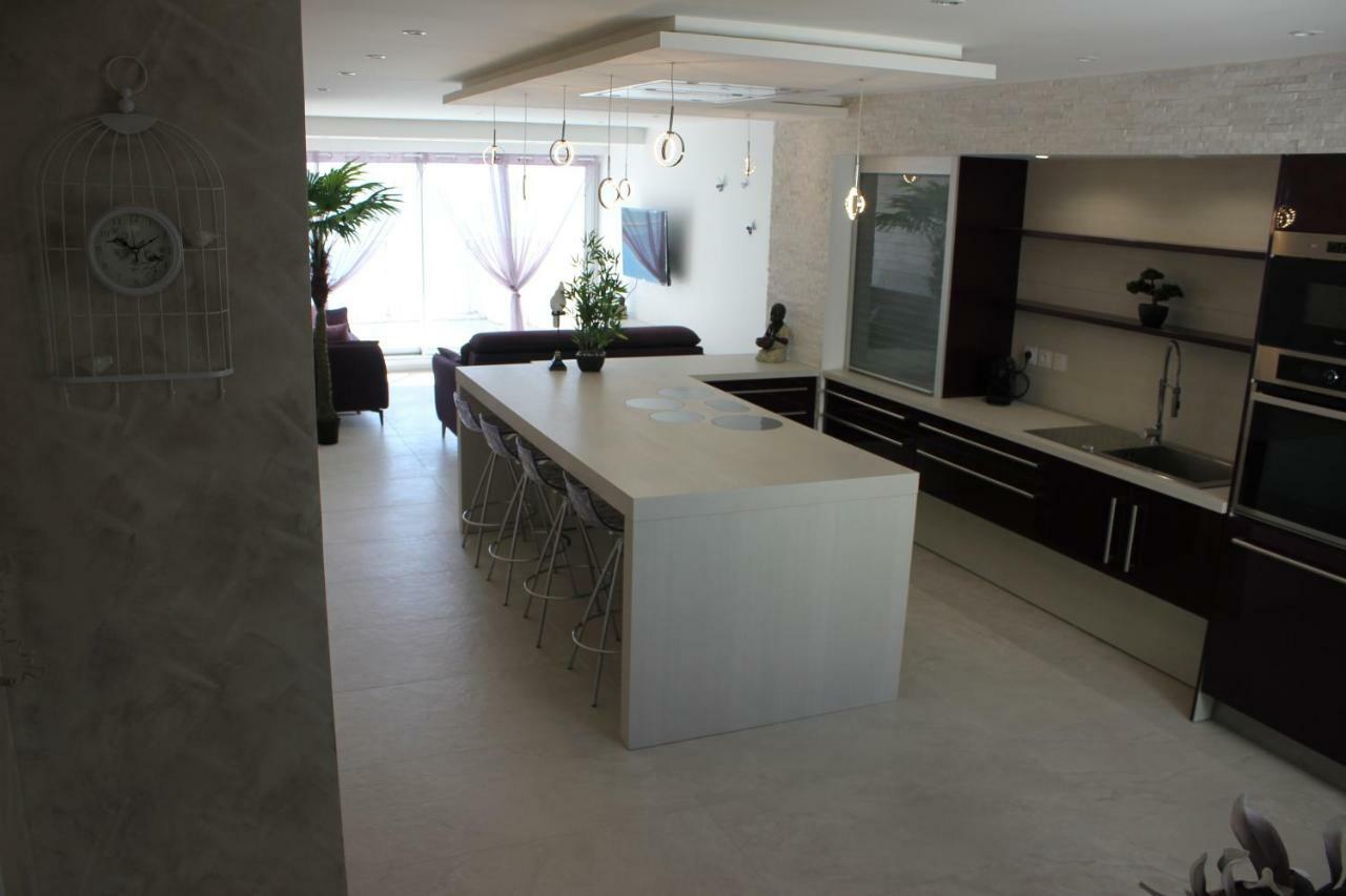 Apartment 3 Pieces Promenade Des Dernier Etage Vue Solarium Nice